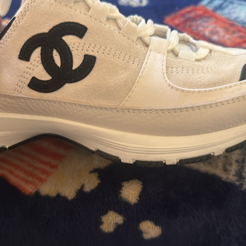 Chanel Black and White Sneakers!! New for Spring and I only wore them twice!! - Picture 8 of 11
